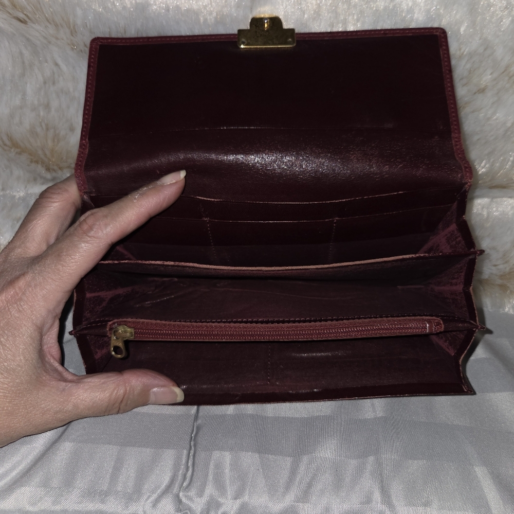 Givenchy Vintage GV3 Long Wallet - Picture 6 of 16